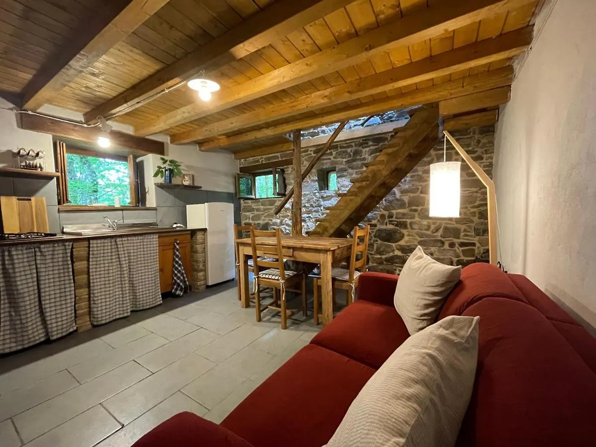 Holiday home La Casa Nel Bosco Villa Pontolo Italy